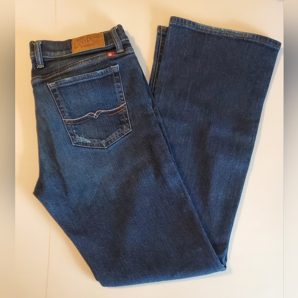 Lucky, Flare, Dark Wash Size 31